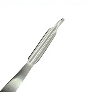 Ensemble d'instruments chirurgicaux orthopédiques Hohmann en acier inoxydable, incluant rétracteur de hanche, élévateur et levier osseux, à commande manuelle, Classe I ISO13485 - Product Image 2