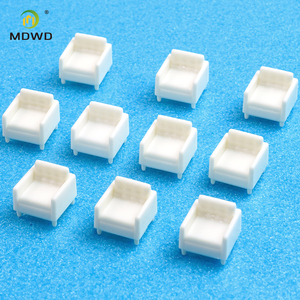 Ensemble <span class=keywords><strong>de</strong></span> canapé et chaise miniatures à l'échelle 1:100, meubles pour maison <span class=keywords><strong>de</strong></span> poupée, pour scène <span class=keywords><strong>de</strong></span> table <span class=keywords><strong>de</strong></span> sable, micro-paysage <span class=keywords><strong>de</strong></span> maison <span class=keywords><strong>de</strong></span> poupée et décoration <span class=keywords><strong>de</strong></span> <span class=keywords><strong>cabane</strong></span> DIY - Product Image 1