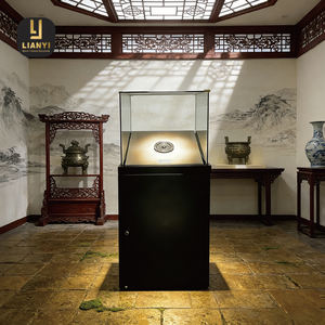 Vitrine de musée sur mesure avec système d'éclairage LED à fibre optique, sans rayonnement UV ni IR pour objets sensibles - Product Image 1