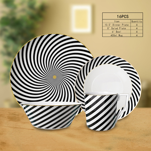 Assiette en céramique attrayante à bord <span class=keywords><strong>noir</strong></span> ensemble de dîner assiette en céramique à bord doré restaurant ustensiles de cuisine de mariage assiette en céramique pour fête - Product Image 4