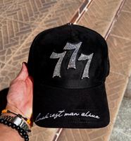 Casquette de baseball élégante de style urbain et sportif, type 5 panneaux, avec visière en daim, doublure en satin, motif léopard brodé et strass