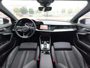 รถยนต์มือสอง <span class=keywords><strong>Audi</strong></span> <span class=keywords><strong>Q3</strong></span> 35TFSI 1.4T ปี <span class=keywords><strong>2022</strong></span> พร้อมเทคโนโลยีความปลอดภัยขั้นสูง, ภายในตกแต่งด้วยหนังและหลังคาซันรูฟ, นำเข้าจากประเทศจีน - Product Image 3