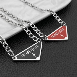 Collier Hip Hop de luxe en émail, chaîne cubaine en acier inoxydable, collier triangle - Product Image 6