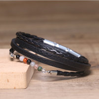 Bracelet en cuir multi-couches en agate rouge naturelle et agate noire, 7 chakras, bijoux bohèmes de guérison avec fermoir magnétique pour hommes et femmes