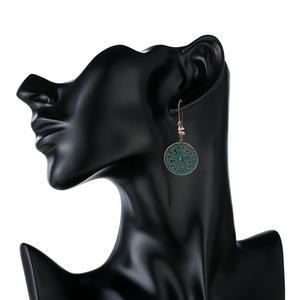 Pendientes de Estilo Étnico Bohemio, Retro, con Patrón Geométrico Calado, Exagerados, a la Moda, con Personalidad {Pendientes para Mujer} - Product Image 2