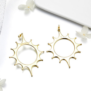 Pendientes chapados en oro con forma de estrella de sol para mujer, regalo de joyería de moda - Product Image 3