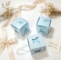 Boîte à dragées personnalisée pour baby shower, boîte cadeau carrée en papier découpée en forme d'ours mignon avec ruban en organza pour fête d'anniversaire ou baptême