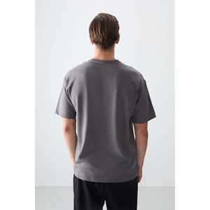 Camiseta Oversize Tommylife para Hombre, Color Gris Oscuro, Algodón, Estampada, Manga Corta, 100% Jersey - Product Image 2