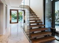 Escalier intérieur moderne à poutres métalliques carrées, escalier en métal sur mesure pour la rénovation de maisons et de villas