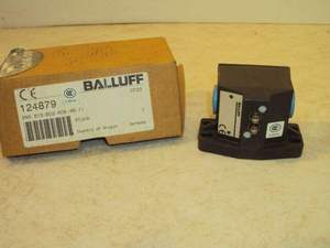 สวิตช์จำกัดตำแหน่งแบบกลไก Ba Lluff BNS 819-B02-D12-61-24-10-FC, 2*Chisel, 6A 250VAC, หน้าสัมผัสแบบ Snap, ขั้วต่อแบบสกรู - Product Image 3