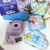 Kamera Instan Instax Mini 13 20MP 2026 Baru dengan Lampu Kilat LED Terintegrasi, Desain Sekali Pakai Bergaya Pop Tiga Dimensi yang Bulat