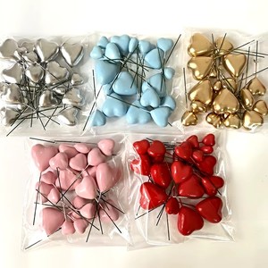 ของตกแต่งหน้าเค้กรูปหัวใจ 3 มิติ 20 ชิ้น ขนาดคละสี ทอง เงิน ชมพู ลูกบอลเค้กรูปหัวใจ สำหรับวันวาเลนไทน์ ธงตกแต่งคัพเค้ก ของตกแต่งงานแต่งงาน งานหมั้น - Product Image 1