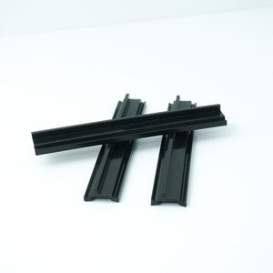 Bande de rupture <span class=keywords><strong>thermique</strong></span> en polyamide 66 (PA66 GF25) conforme aux normes, taille personnalisée pour fenêtres en <span class=keywords><strong>aluminium</strong></span> et murs-rideaux - Product Image 3