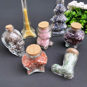 Wholesale Polished Crystal Chips <b>Bottle</b> Quartz Gravel Tumble Stones Skulls Wishing <b>Bottle</b> for Meditation Love Theme - Product Image 2
