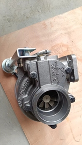 Turbocompresor Compatible con Liugong, Pieza 4038597 /4044890/4955156, Directo de Fábrica, Repuestos para Maquinaria de Construcción - Product Image 2