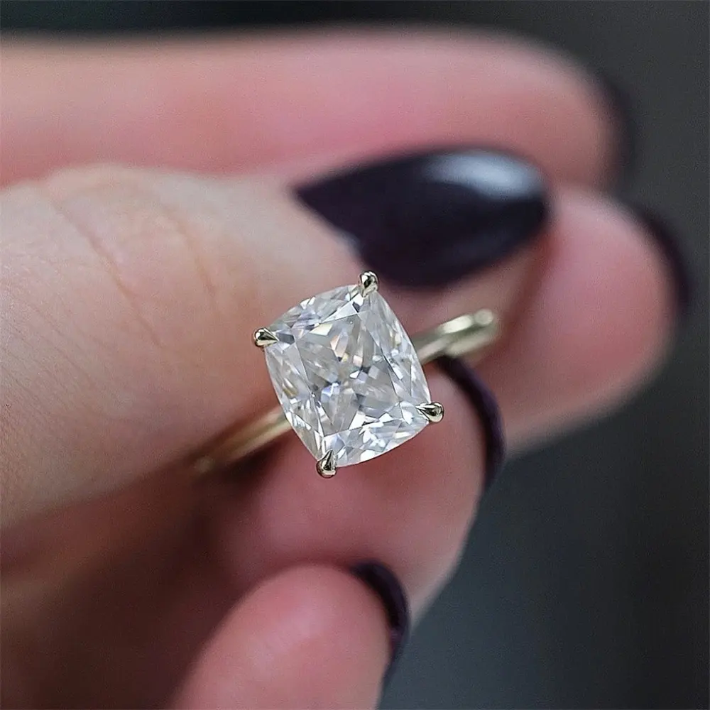 GRA Moissanite हीरे की अंगूठी 14K सोने महिला सगाई की शादी के छल्ले, छुट्टी उपहार अंगूठी पंक्ति है सुपर लोकप्रिय