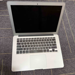 แล็ปท็อปมือสอง HongKong Stock รุ่น <span class=keywords><strong>Book</strong></span> <span class=keywords><strong>Air</strong></span> <span class=keywords><strong>2017</strong></span> A1466 I5 8G 256G SSD ปลดล็อคแล้ว สำหรับธุรกิจ บาง เบา ราคาถูก ขนาด 13 นิ้ว - Product Image 1