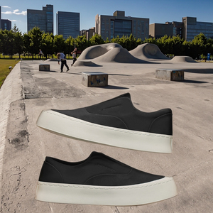 Chaussures basses en toile épaisses et tendance pour hommes Printemps/Automne 2026 - Nouvelle collection respirante, résistante à l'usure, décontractée, à enfiler pour hommes - Product Image 3