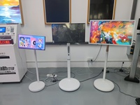 Écran de télévision mobile portable de 32 pouces facile à transporter et à déplacer moniteur tactile capacitif à 10 points