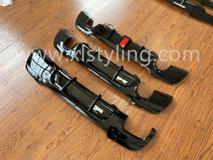 Kit de carrosserie XLstyling M Performance MP Diffuseur arrière avec lumières LED pour BMW E90 E92 MT kit de carrosserie - Product Image 3