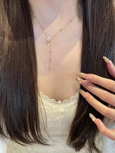 Xinfly Luxury 18K Gold 1.08CT Pear-shaped Lab Diamond Chain <b>Necklace</b> with Small Golden Pearl Fashionable Accessory for Parties - Product Image 4