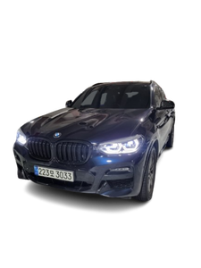 BMW X4 xDrive20i Usado, Deportivo Utilitario Compacto, Empresa Coreana Líder en Exportación, 300-500 Unidades Mensuales, Tracción Total, Gasolina, Título Limpio - Product Image 3