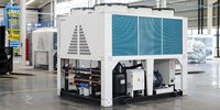 Système modulaire de refroidissement et de chauffage à pompe à chaleur air-eau EVI basse température avec compresseur scroll pour applications en zones froides, unité de 65 kW
