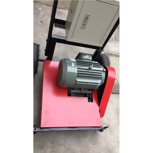 Handgeführte Kunststoff-Sandstrahlmaschine mit Gummiketten für die Aufarbeitung von Silikon-PU-Basketball- und Spielplatzoberflächen - Product Image 5