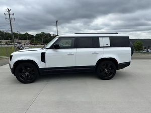 Land Rover Defender X-Dynamic SE 2024 Usato in Ottime Condizioni, Guida a Sinistra, Sedili in Pelle, 5 Telecamere Posteriori, Euro IV, Touch Screen, Xenon - Product Image 2