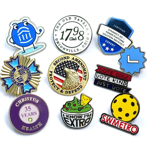 Spille da Bavero di Alta Qualità Souvenir per Club di Calcio con Logo Personalizzato in Metallo Smaltato Duro, Spille Decorative alla Moda per Maglie e Vestiti - Product Image 1