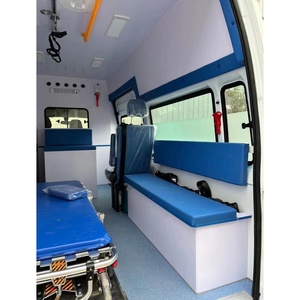 Voiture d'ambulance manuelle à moteur diesel d'<span class=keywords><strong>occasion</strong></span> avec ambulance de transfert de clignotant - Product Image 1
