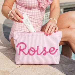 Pochette de maquillage en seersucker de style Instagram, motif lettre, sacs cosmétiques personnalisés pour le rangement domestique - Product Image 2