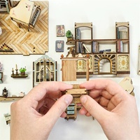Hamaileon DIY Modernes Umweltfreundliches Stressabbau-Buchnischen-Set für Erwachsene Bastelgeschenk Miniatur-Regal-Einsatz Landhaus-Tagebuch Holzpuppenhaus