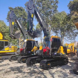 Excavadora VOLVO 140 de Segunda Mano de Alta Calidad, Rendimiento Duradero, Modelo 2024, 400 Horas de Trabajo, en Venta - Product Image 2