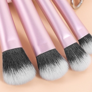Los 10 Mejores Mini Brochas <span class=keywords><strong>de</strong></span> Maquillaje con Bolsa <span class=keywords><strong>de</strong></span> Transporte, Juego Completo <span class=keywords><strong>de</strong></span> Brochas para Sombras <span class=keywords><strong>de</strong></span> <span class=keywords><strong>Ojos</strong></span>, Ideales para Viajes, Citas <span class=keywords><strong>y</strong></span> Retoques - Product Image 5