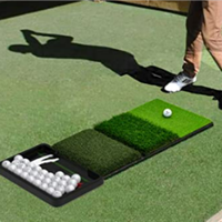 Mini tapis de frappe de golf Tri-Turf pliable 3 en 1 avec t-shirts pour l'entraînement intérieur et extérieur