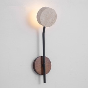 Lámpara de pared estilo Wabi Sabi con discos de travertino y madera de nogal, fuente de luz LED, montada en la pared para dormitorio, sala de estar, ambiente. - Product Image 2