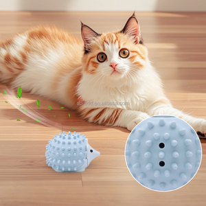 Bán Buôn 2 Trong 1 Dễ Thương <span class=keywords><strong>Hedgehog</strong></span> Hình Con Mèo Đồ Chơi 360 Độ Xoay Catnip Liếm Bóng Mèo Catnip Đồ Chơi - Product Image 6
