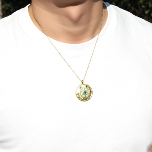 Collar de placa de loto de <span class=keywords><strong>acero</strong></span> <span class=keywords><strong>inoxidable</strong></span> chapado en oro de 24K de lujo, con 7 microinserciones Charkra piedras de, <span class=keywords><strong>cadena</strong></span> de clavícula para hombres y mujeres - Product Image 1