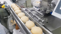 Machine de remplissage automatique, machine à injection supérieure, machine à garniture de crème pour gâteaux, machine à injection de crème pour gâteaux, machine à remplissage central