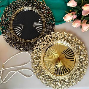 Nuevos Platos Decorativos Redondos de Plástico de 13 Pulgadas con Diseño de Flores Doradas y Plateadas <span class=keywords><strong>para</strong></span> Decoración de Mesa de Boda y Fiestas, Estilo Europeo - Product Image 3