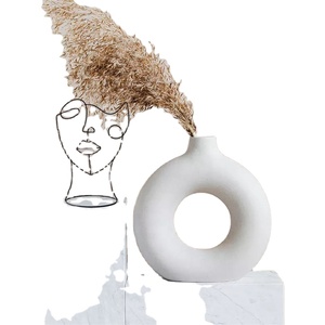 Vases en céramique style nordique minimaliste Ins Donuts pour salon, décoration d'hôtel, pots de fleurs, vase en céramique pour la décoration intérieure - Product Image 5