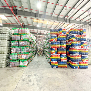 Trung Quốc Nhà Máy xuất khẩu container rẻ hơn <span class=keywords><strong>kg</strong></span> giá mùa đông dây kéo ấm áo khoác độn cho Nam giới sử dụng quần áo Bale hỗn hợp - Product Image 5