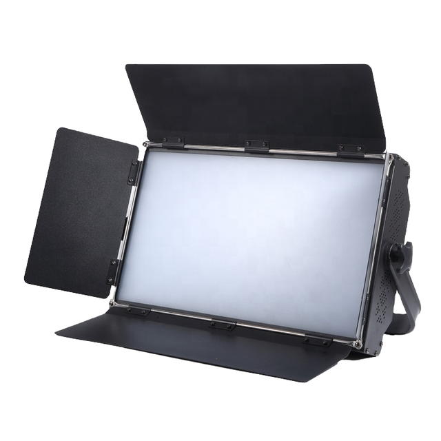 200W Bi-Color DMX512 LED Fresnel Panel Light with IP33 CRI95 for Studio Meeting & Broadcast Lighting