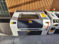 Machine de gravure et de découpe laser CO2 6040 5070 100W pour bois, acrylique, papier, cristal, pierre, caoutchouc, compatible avec les formats graphiques LAS DST Ruida