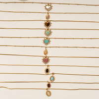Collier minimaliste en pierre naturelle en forme de cœur avec une pièce en acier inoxydable de qualité supérieure
