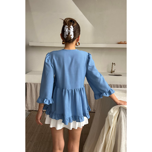 Chemisier en lin bleu pour femme, haut de bureau avec détail volanté à nouer sur le devant, disponible en tailles XL, longueur longue ou courte, idéal pour le printemps et l'automne - Product Image 1