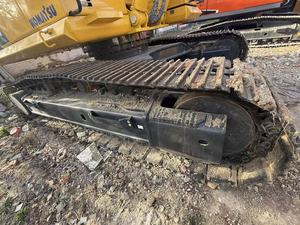 La excavadora hidráulica de cadenas Komatsu PC450 de segunda mano (45 toneladas, capacidad de 1.7 metros cúbicos) está funcionando en buen estado. - Product Image 4