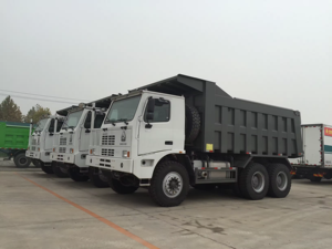 HOWO 6x4 Mining 371HP Benne Charge Utile 70T Hors Route Heavy Duty <span class=keywords><strong>Dumper</strong></span> Camion Minier À Vendre - Product Image 6