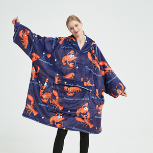 Couverture polaire à <span class=keywords><strong>capuche</strong></span> personnalisée en usine avec grande poche surdimensionné Sherpa en peluche sweats portables adultes enfants - Product Image 1